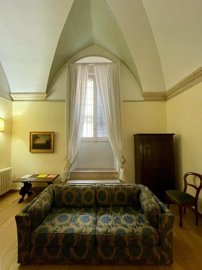 4 Balconi Rooms- Dimora Arditi B&B レッチェ エクステリア 写真